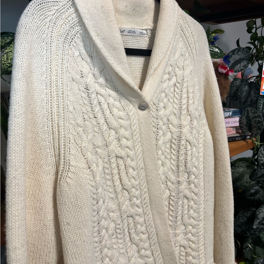 Woolrich Women's Cream Cable Knit Cardigan - Picture 3 of 4